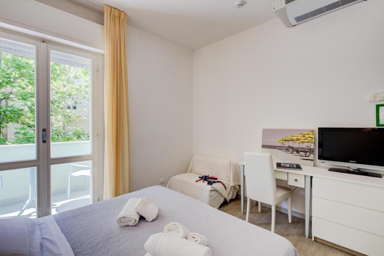 Hotel Ivano Rimini Eksteriør billede